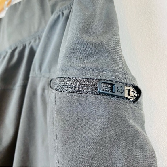 Lululemon T.H.E. Short 11" Linerless - Picture 5 of 7